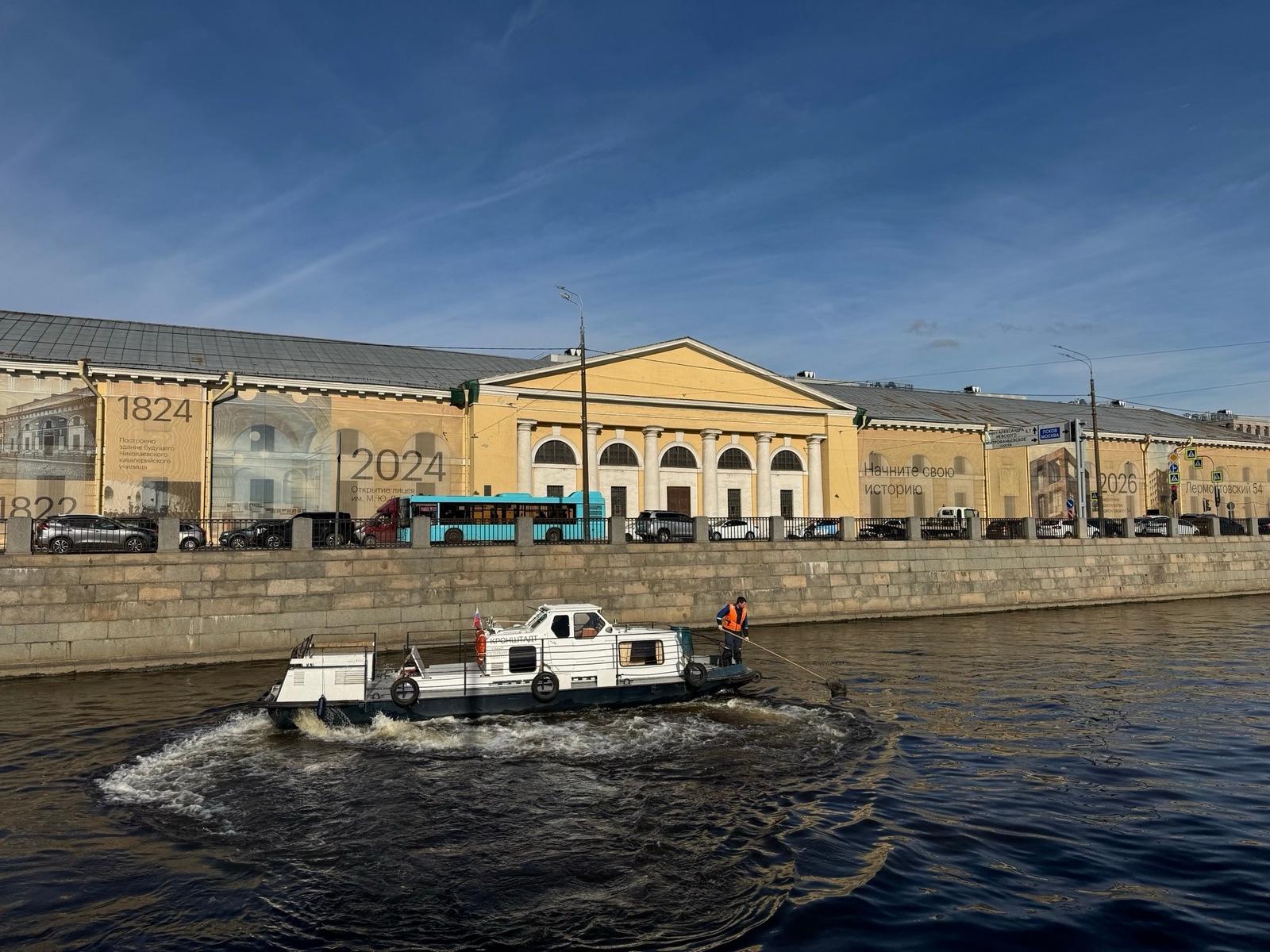 У воды свой ритм: октябрьские заметки об уборке Петербурга 0-20261022192917.jpg